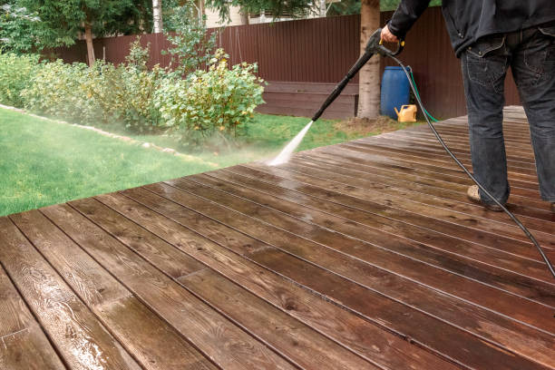 Best Driveway Pressure Washing  in Garden City, KS