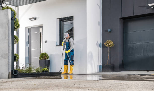 Best House Exterior Washing  in Garden City, KS